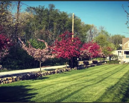 Hot Tub Relaxing Retreat. Large Group Gatherings! Business Travel. Hotel di Kenosha