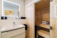 5 minutes from the Wadden Sea, vacation apartment with sauna
