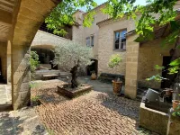 Winegrower's house in the heart of Vers-Pont-du-Gard