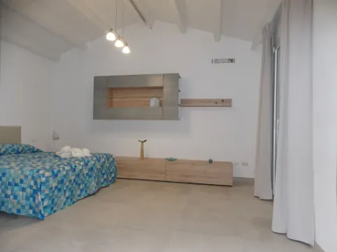 The Terraces on the Salt-Studio 1