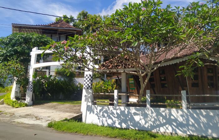 Wooden Javanese Villa Yogyakarta