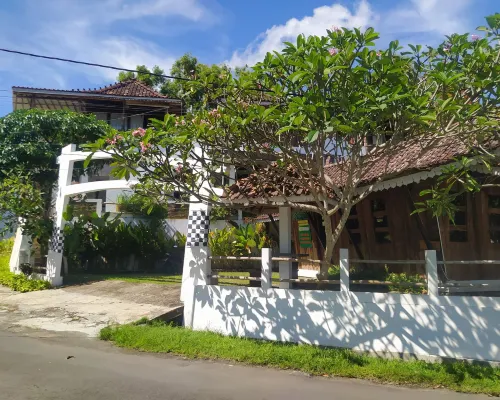 Wooden Javanese Villa Yogyakarta Hotels in Bantul Regency
