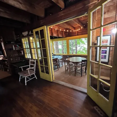 Beautifully maintained, 1905 original lakefront summer home – super pet friendly