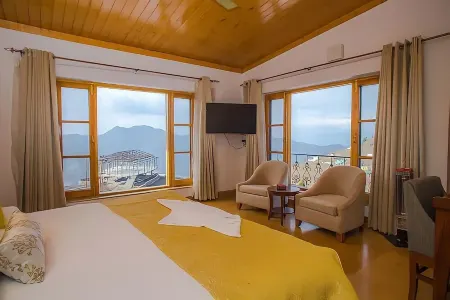 aMALA Villa - Six Bedroom Luxurious Villa with Himalayan View