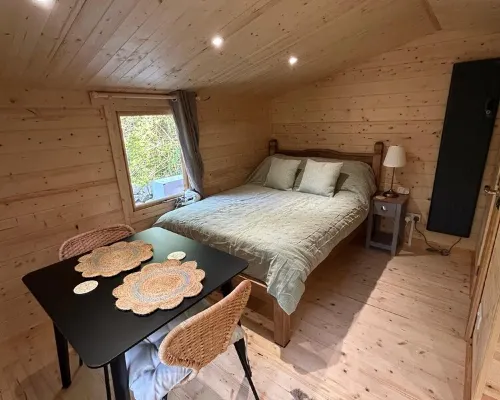 Cabin at the foot of Snowdon Hotels in Llanberis