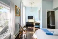 Cozy 2BR Apt w/ Dedicated Home Office & Restoration Hardware Furnishing Hotels in Saddle Brook