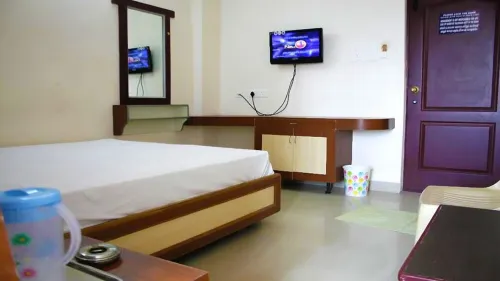Pleasant Room Stay near Thanjavur Junction