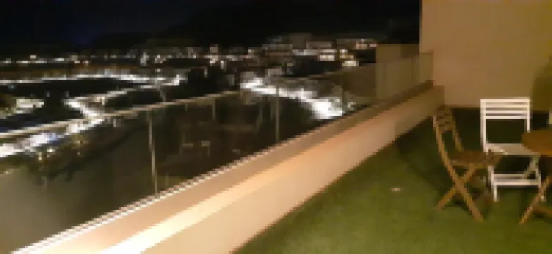 Cozy 3-bedroom apartment with WiFi, AC in charming Il Monte Galala