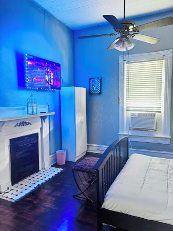 4-bedroom apartment in superb Waycross with AC, WiFi. Enjoy your stay Отели в г. Уэйкросс