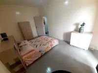 Secure, quiet accommodation