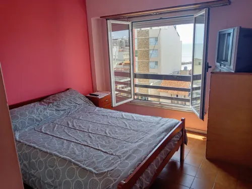 Bright and spacious apartment a few steps from the sea!