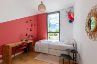 Superb new villa with air conditioning and saltwater pool