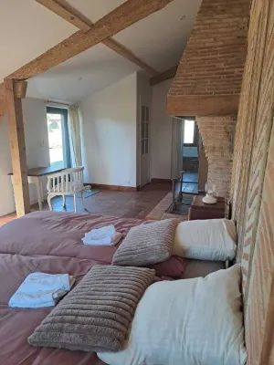 Zen break at Pinéala, in the heart of the Landes forest! 카스테츠 호텔