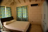 Relax in the Ocean Acacia townhouse Hotels in 