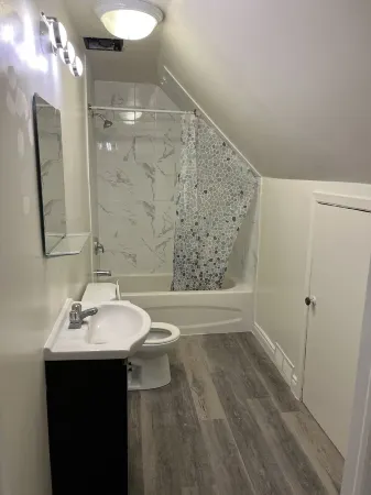 Amazing location! Отели рядом с достопримечательностью «Блэк Крик Пайонир Виллидж»