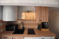 Les Chambres du Clavero Hotels in Claviers