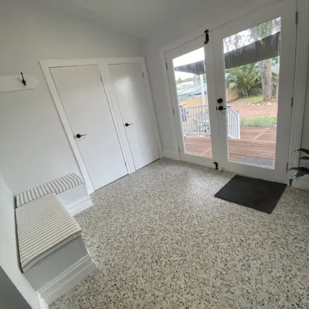 Daisy Cottage - 4 bedrooms, Close to CBD