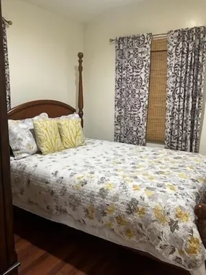 COZY GUESTHOUSE  NEAR   LAX AIRPORT  AND THE  BEAUTIFUL BEACHES