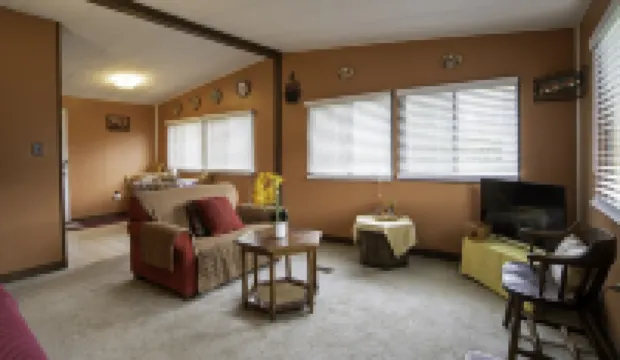 A Cozy Retreat Nestled in the Mountains