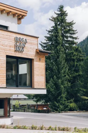 Rosa Canina Superior