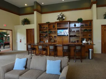 "Home away like home"-luxury, relaxing tropical escape to a sunshine state