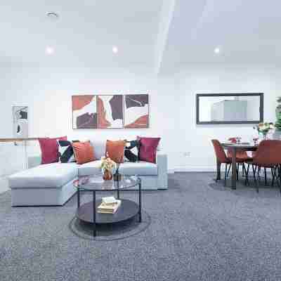 Sunrise Haven in Kent 2 Bed Apartment Sleeps 7 Others