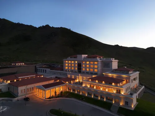 Ayan Zalaat Hotel and SPA