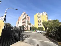 Apartamento en la Playa, Amplio con Piscina Olímpica, Cerca de Valencia Hotel a Canet de Berenguer