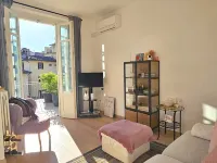 Vacation apartment / studio on Lake Maggiore with two terraces Hotels in Ghiffa