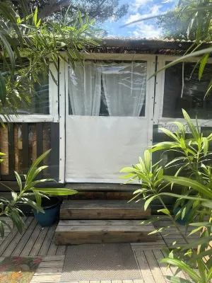 Bungalow saint Tropez plage Ramatuelle Hotels in Ramatuelle