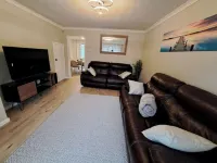 3 BED HOUSE, UPTO 5 GUESTS