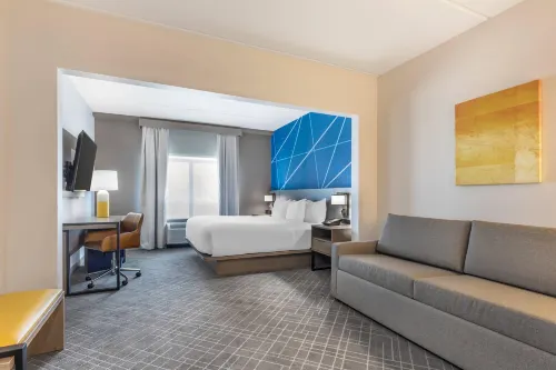Comfort Inn & Suites Frisco East - McKinney - 2-Star