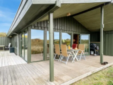 "Hunved" - 500m from the Sea