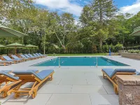 Charm on Main Hotels in Brewster