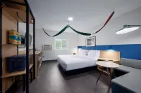Gravity Haus Missoula - parking
