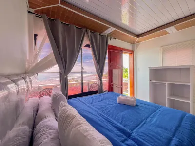 Raffiel Nias Hotel a 