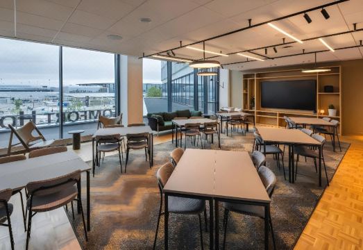 1. 컴포트 호텔 코..