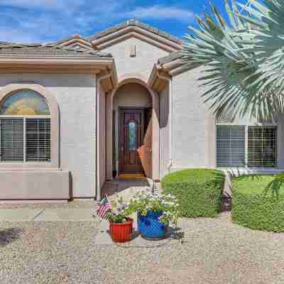 Golfer Oasis w/ Pool & Putting Green in Goodyear! Hotel Exterior