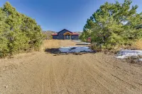 5 Mi to Great Sand Dunes NP Mountain Retreat! - 3-Star