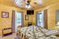 3 Mi to Marina: Cabin w/ Hot Tub in Byrdstown! - Boutique
