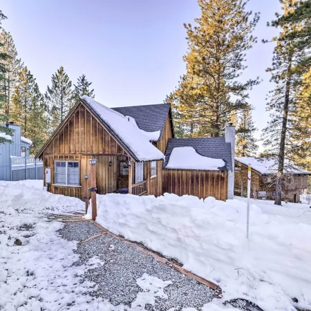 Furnished Deck Cabin on Northstar Shuttle Route!