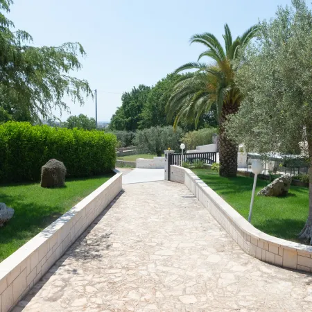 Residence in Apulia with Relaxation Area