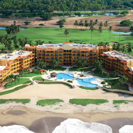 Las Villas Hotel & Golf by Estrella del Mar