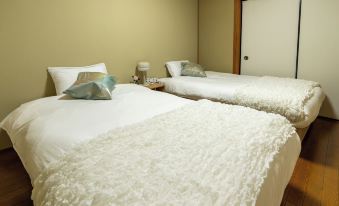 Crossa Village Sakura