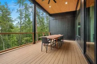 New Modern House on Lake Adger near TIEC, Vineyards, Orchards, Biltmore and more