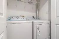 The Cozy Suite near all Attractions in downtown