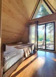 Cabin in the forest, near to ski lift, provide breakfast and dinner Hotels in 