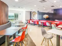 宜必思蒙特港酒店