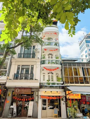 Maison Maravelle Hotel - Boutique Stay in Hanoi Old Quarter - romantici