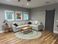 Modern Lakeview Studio / Peaceful Executive Retreat near Charleston, SC